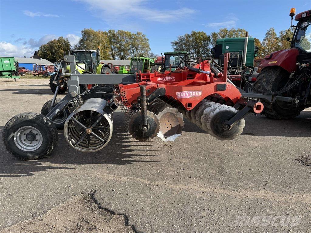 Quivogne 400 Vibroculteur