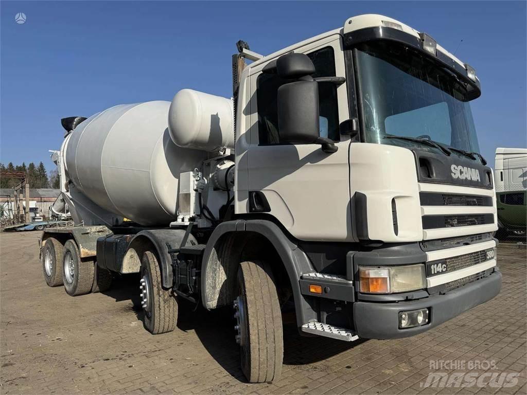 Scania P124 8x4 Camion malaxeur