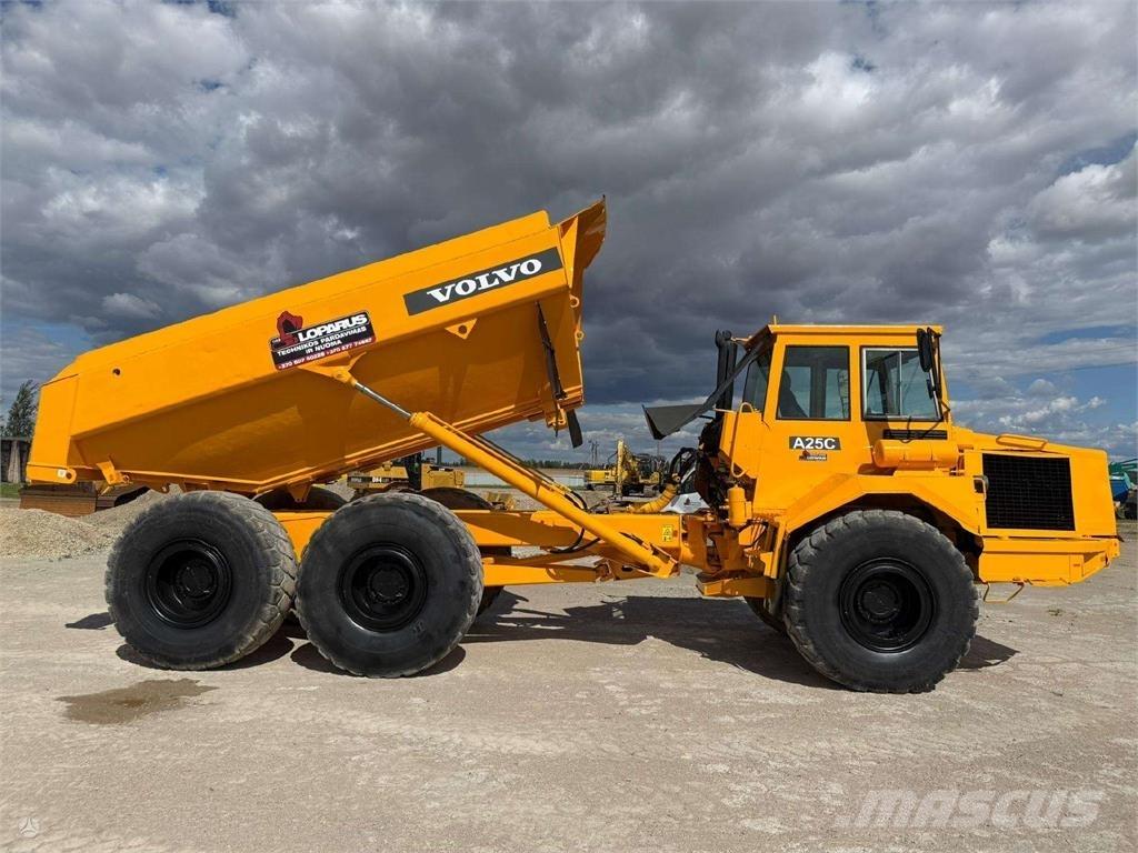 Volvo A25C Tombereau articulé