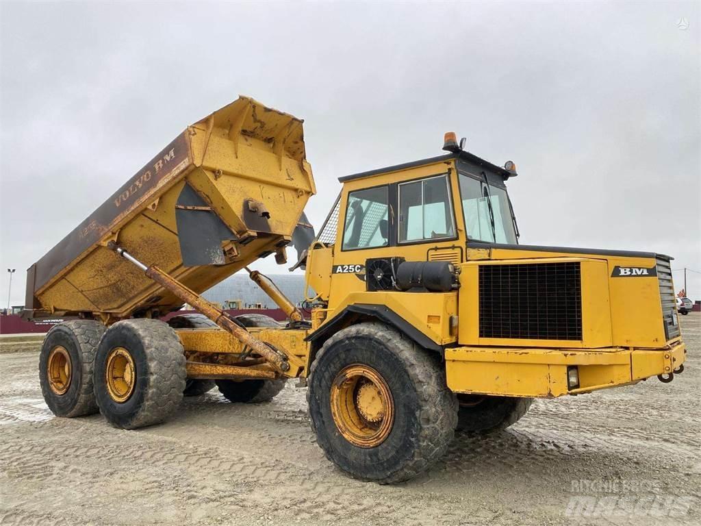 Volvo A25C , Nr.2 Tombereau articulé