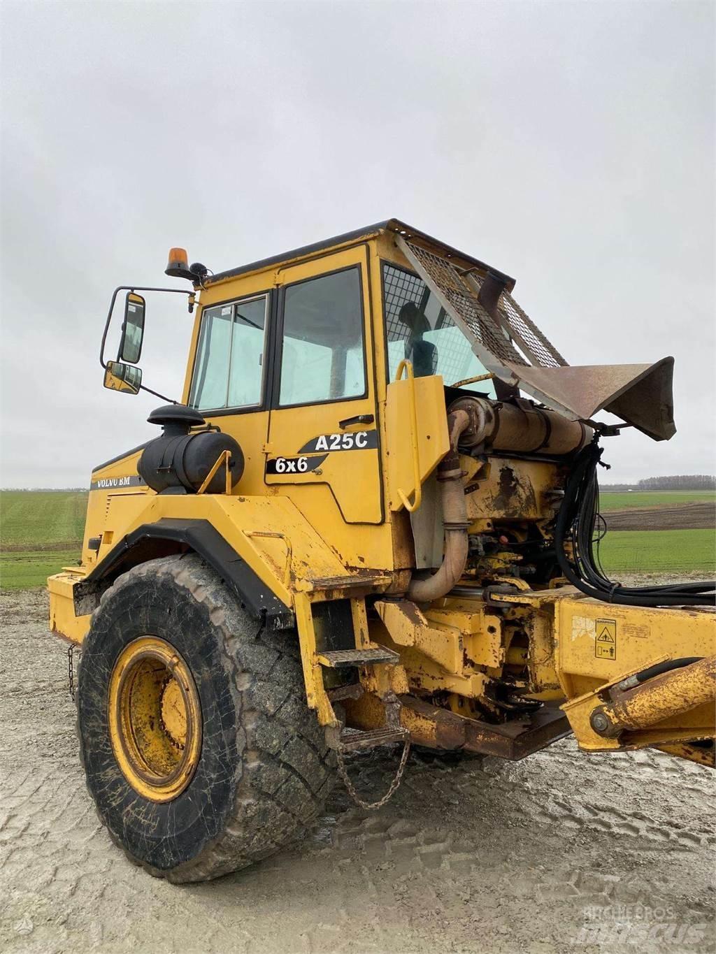 Volvo A25C , Nr.2 Tombereau articulé