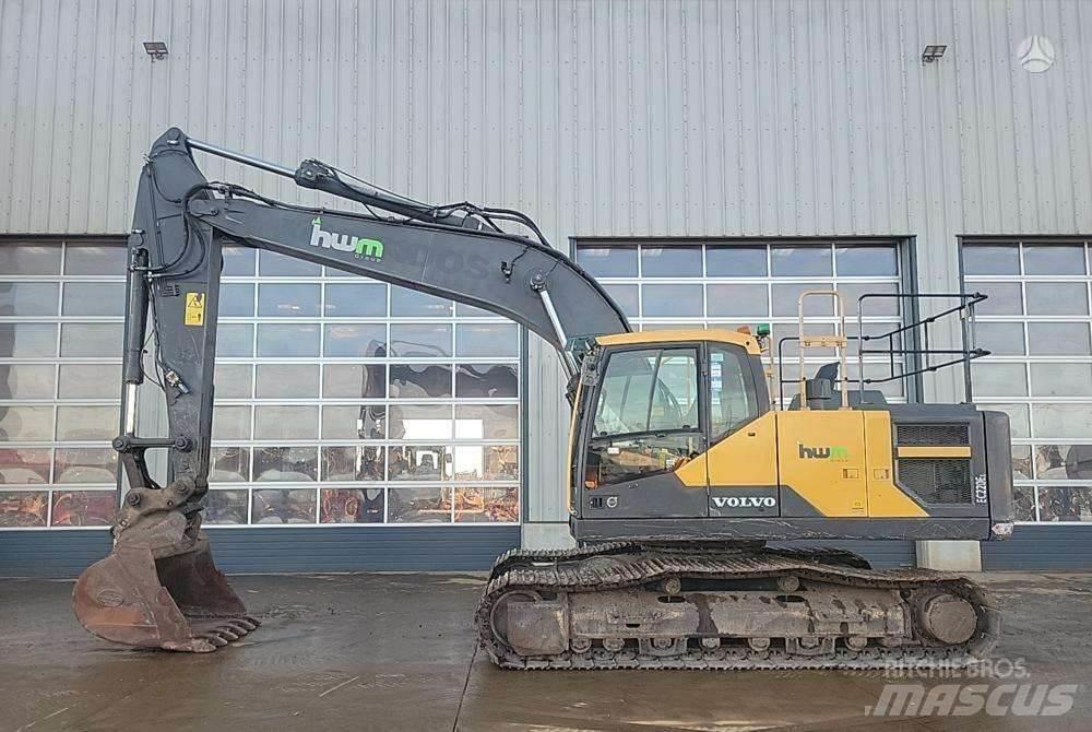 Volvo EC220E Pelle sur chenilles