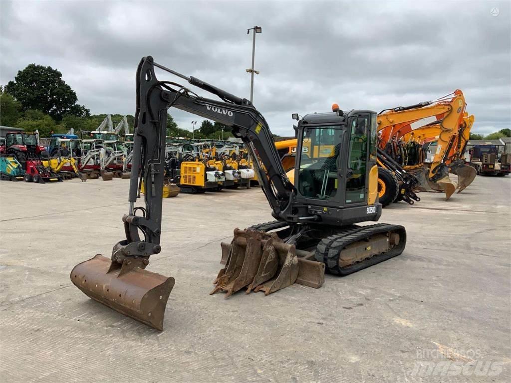 Volvo ECR50 Pelle sur chenilles