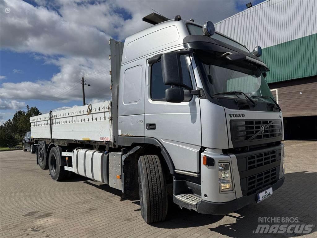 Volvo FM 440 6x2 Camion plateau
