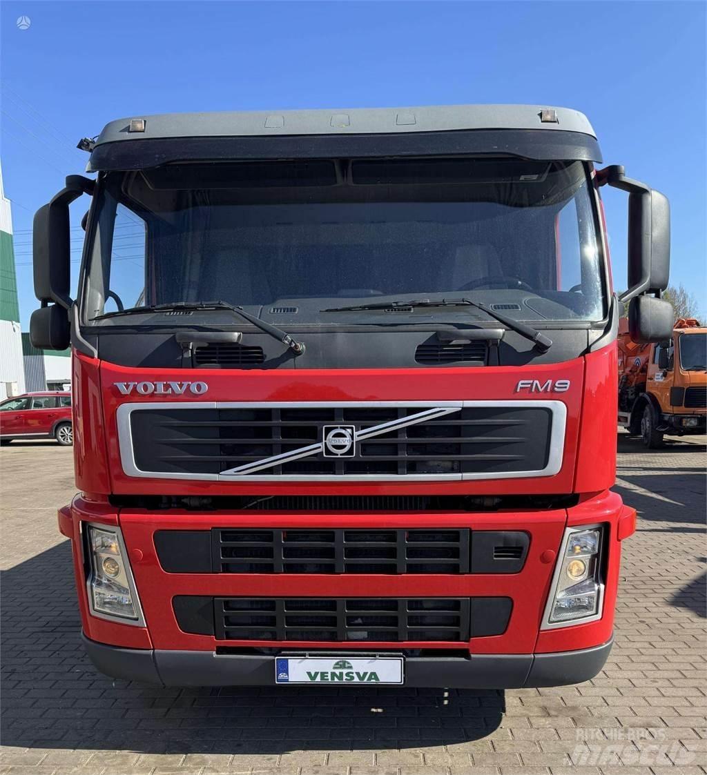 Volvo FM 9 Camion porte engin