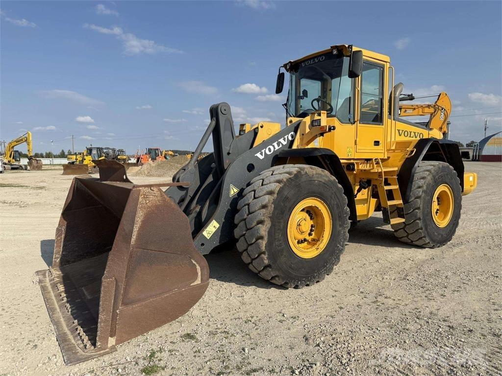 Volvo L 110 E Chargeuse sur pneus