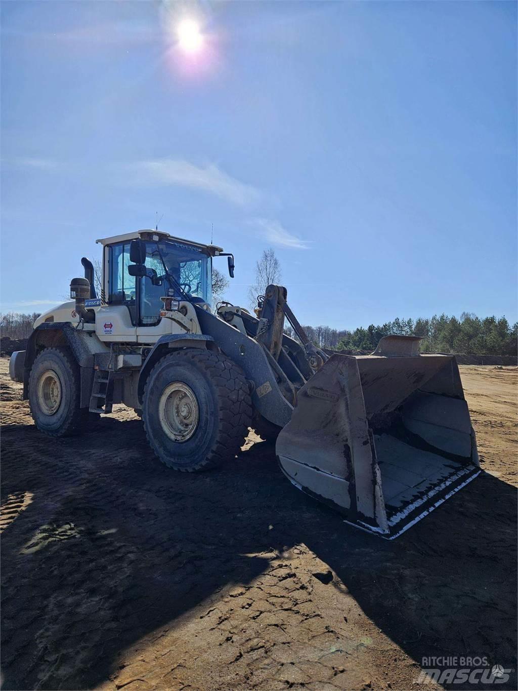 Volvo L120G Chargeuse sur pneus