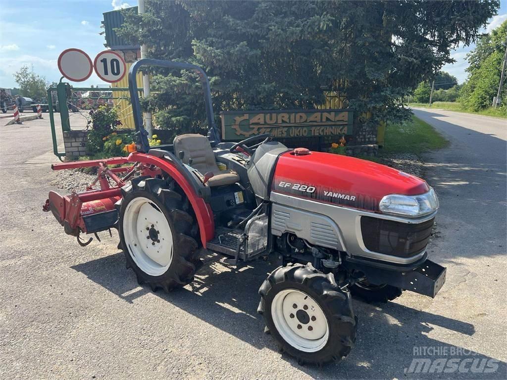 Yanmar EF 220 Tracteur