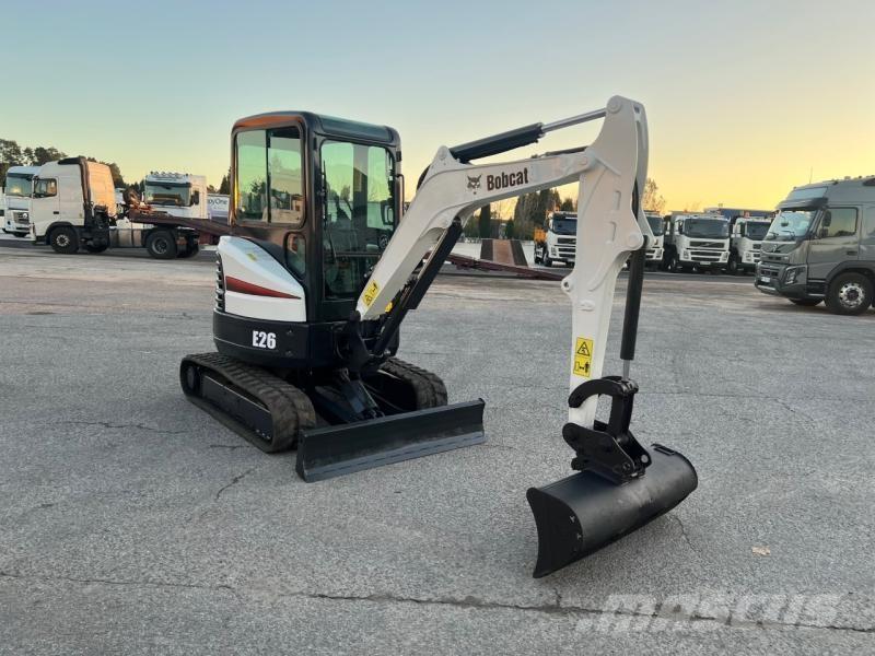 Bobcat E 26 Mini pelle < 7t