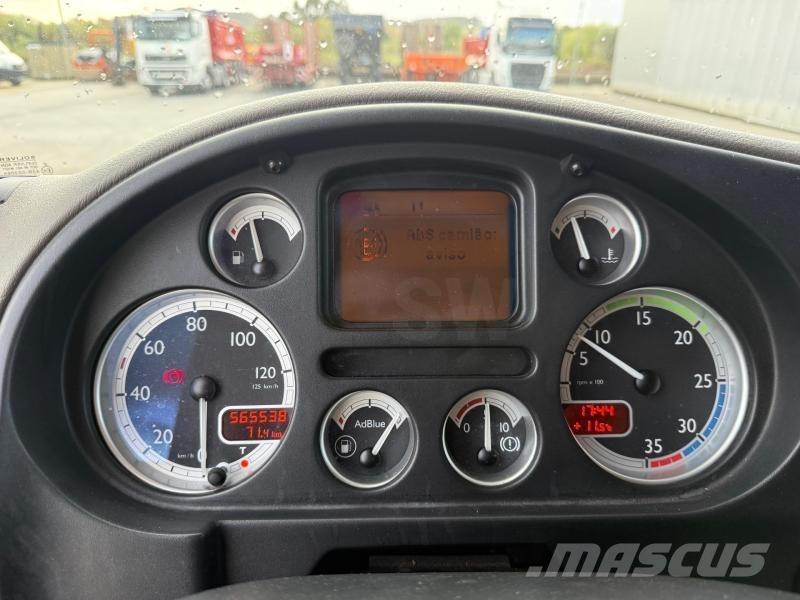 DAF LF Camion à rideaux coulissants (PLSC)