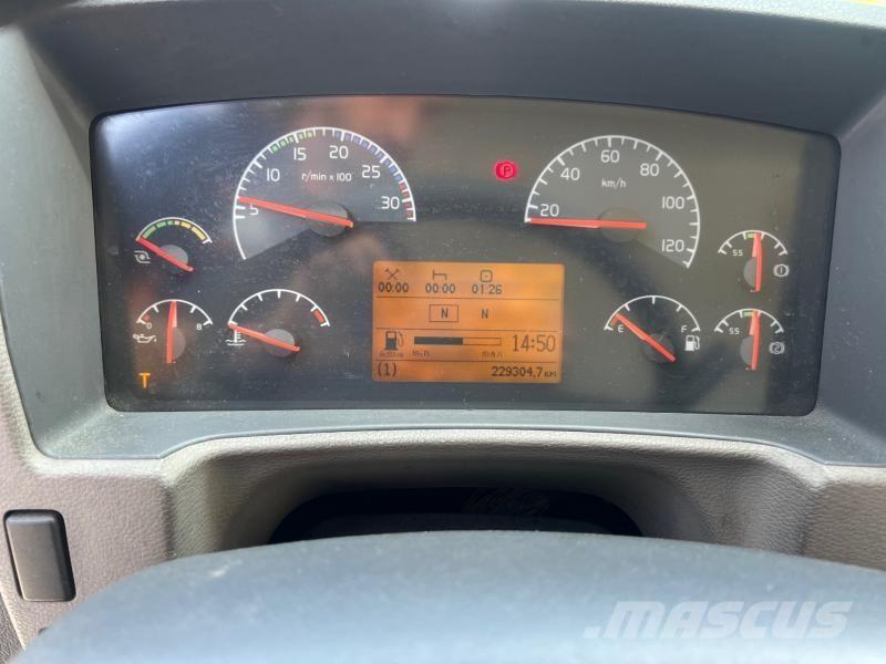 Volvo FL 240 Camion frigorifique