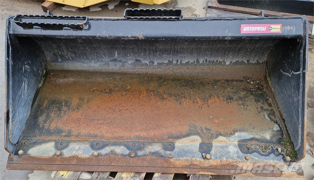 CAT 226D3 Chargeuse compacte