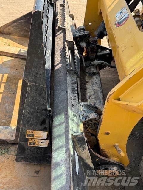 CAT 259D3 Chargeuse compacte
