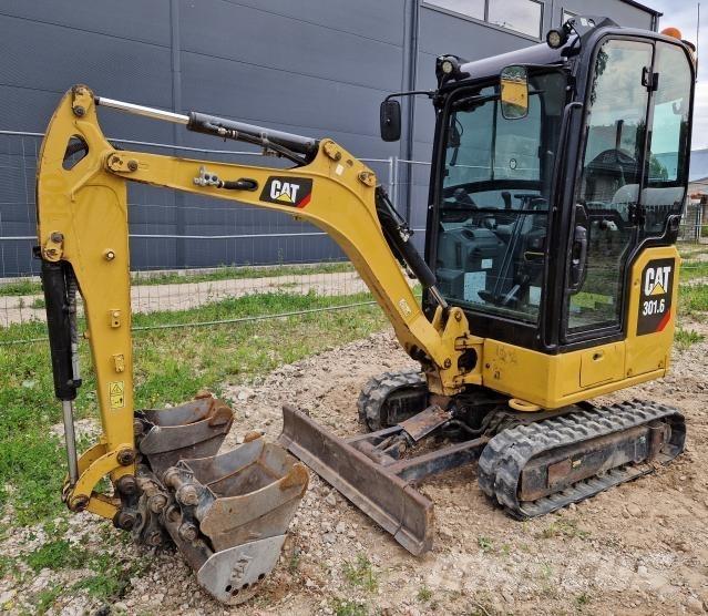 CAT 301.6 Mini pelle < 7t