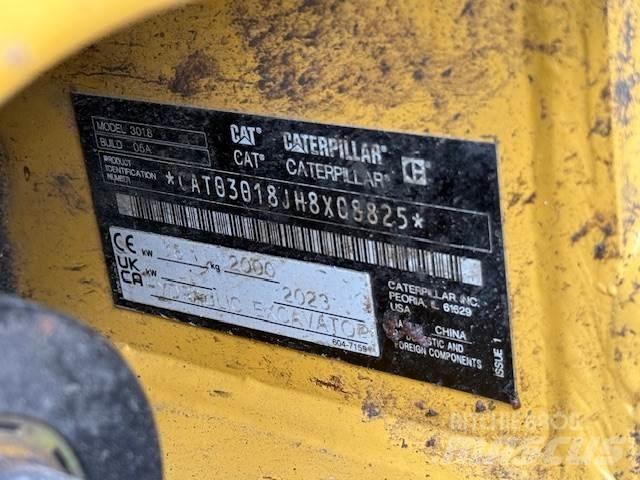 CAT 301.8 Mini pelle < 7t