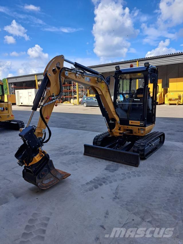 CAT 302.7DCR Mini pelle < 7t
