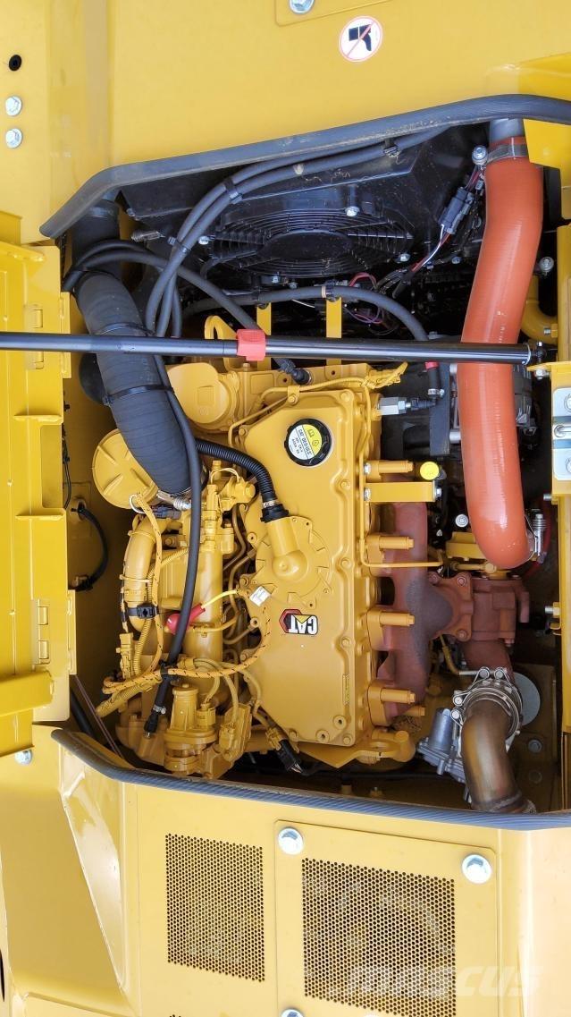 CAT 317-07C Pelle sur chenilles