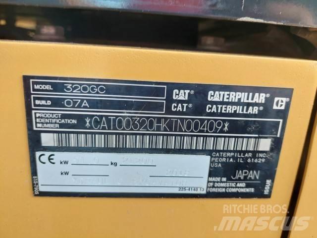 CAT 320GC Pelle sur chenilles
