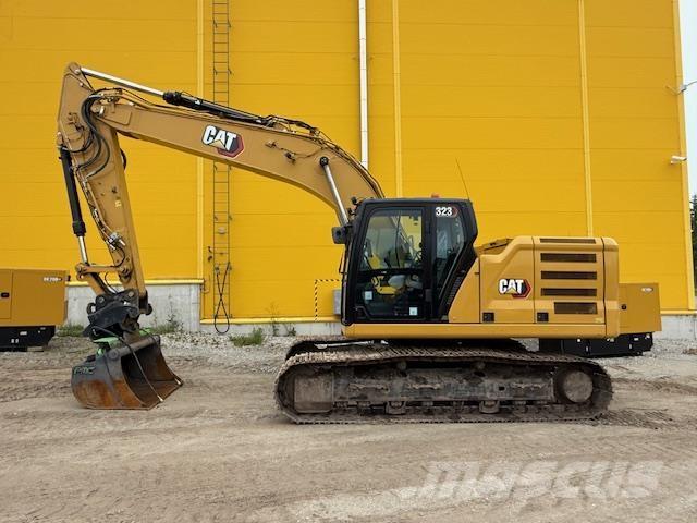 CAT 323-07 Pelle sur chenilles