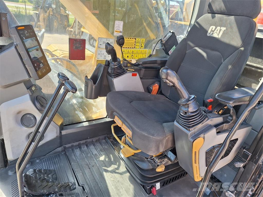 CAT 352 Pelle sur chenilles