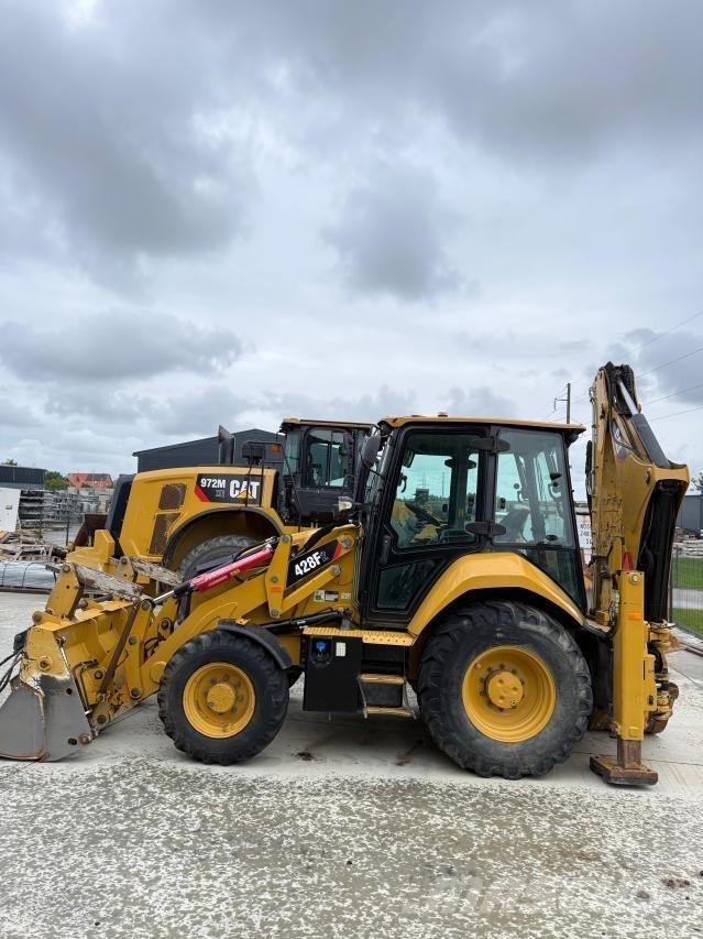 CAT 428F2 Tractopelle