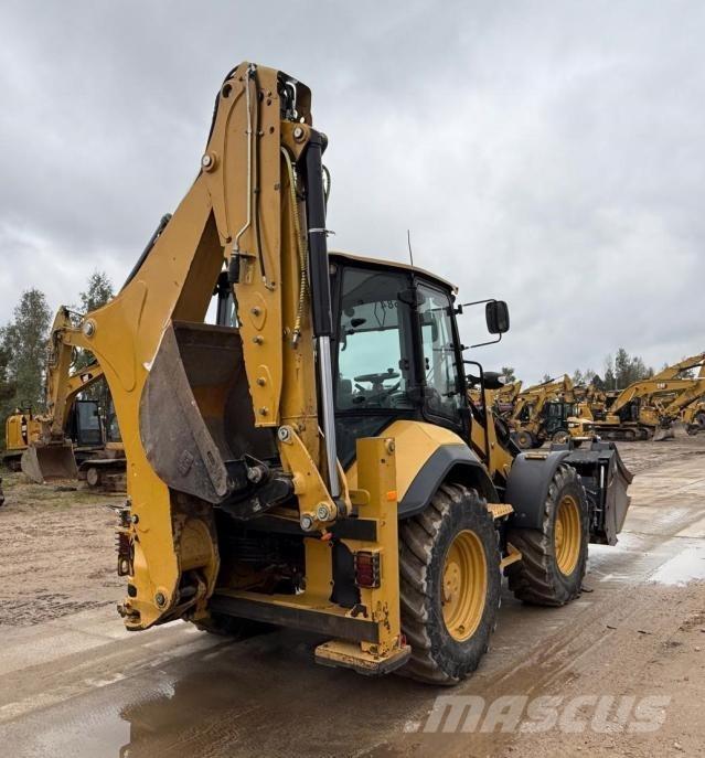 CAT 444 Tractopelle