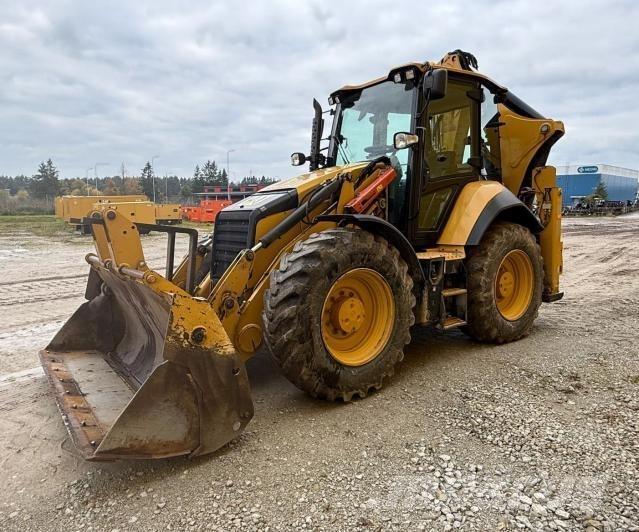 CAT 444F2 Tractopelle