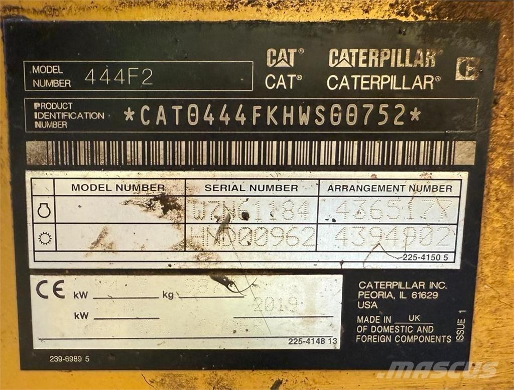 CAT 444F2 Tractopelle