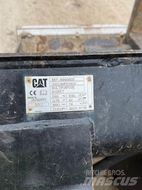CAT 906 Chargeuse sur pneus