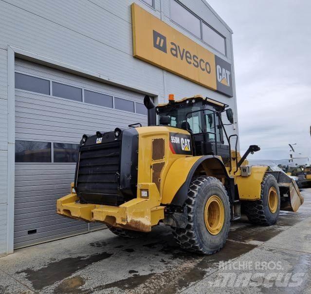 CAT 950M Chargeuse sur pneus