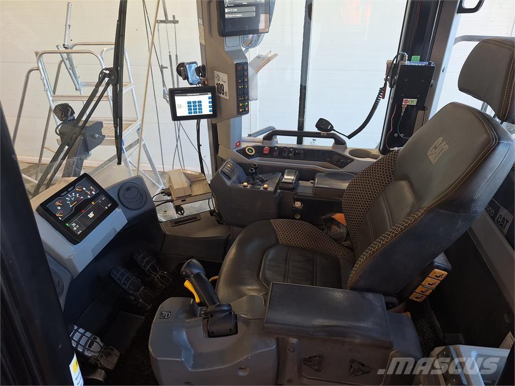 CAT 980 Chargeuse sur pneus