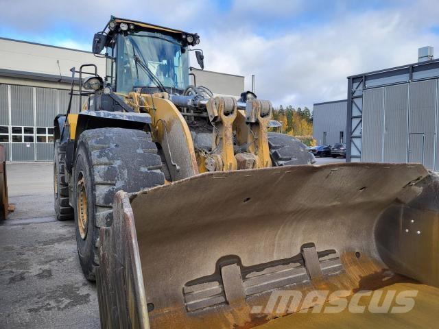 CAT 980M Chargeuse sur pneus