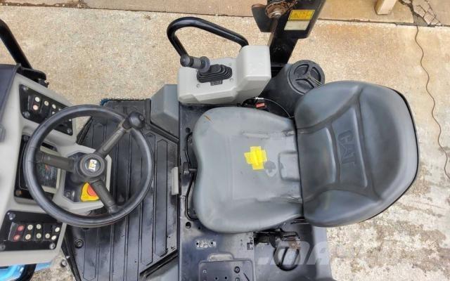 CAT CC2.6 Rouleaux monocylindre