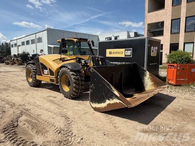 CAT TH408D Chariot télescopique