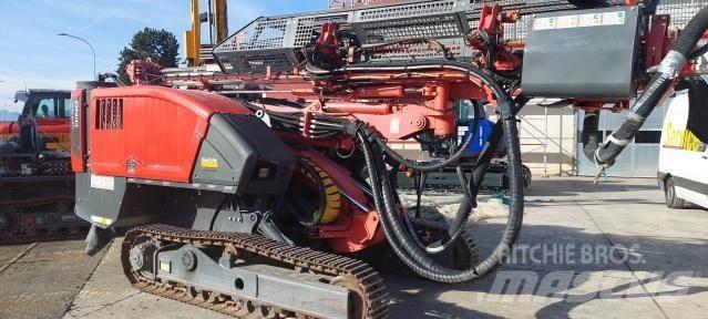 Sandvik DC410Ri Semoir
