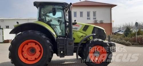 CLAAS Axion 830 Tracteur