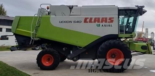 CLAAS Lexion 540 Moissonneuse batteuse
