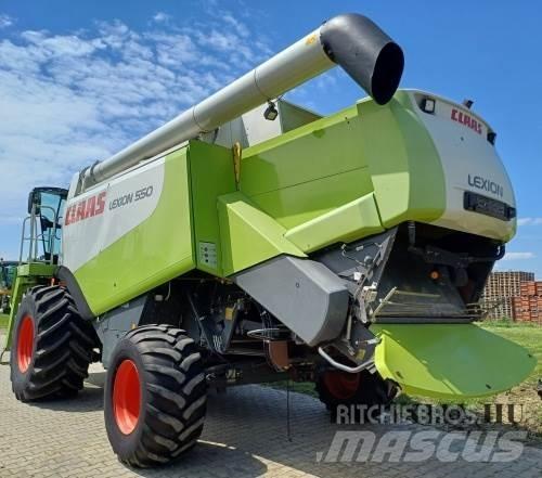 CLAAS Lexion 550 Moissonneuse batteuse