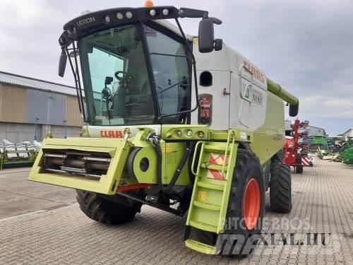 CLAAS Lexion 650 Moissonneuse batteuse