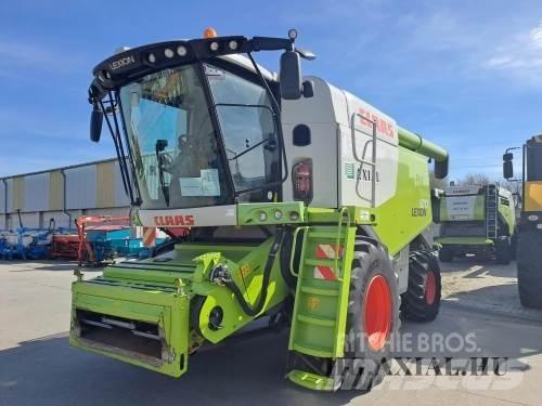 CLAAS Lexion 670 Moissonneuse batteuse