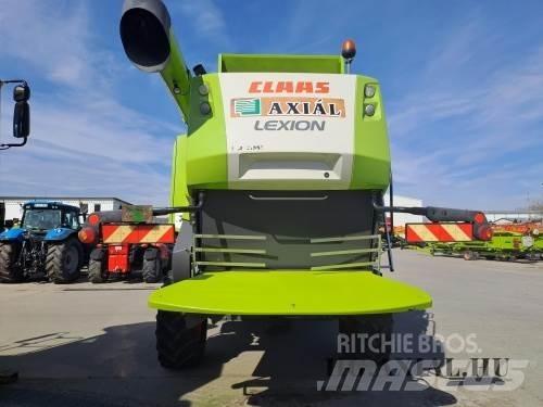 CLAAS Lexion 670 Moissonneuse batteuse