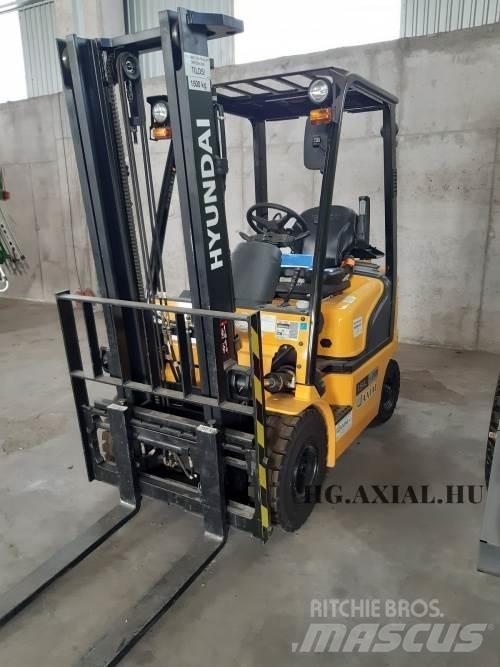 Hyundai 15L-7M Agriculture - Autres