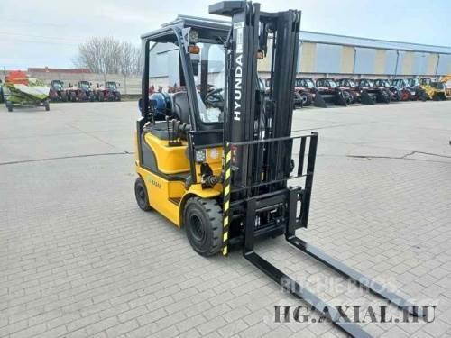 Hyundai 18L-7M Agriculture - Autres