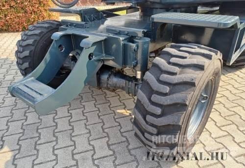 Hyundai R55W-9A Pelle sur pneus
