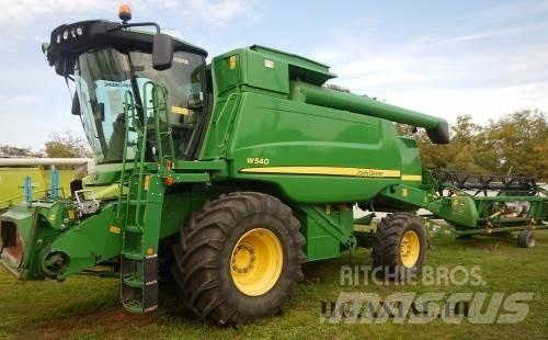 John Deere W540 Moissonneuse batteuse