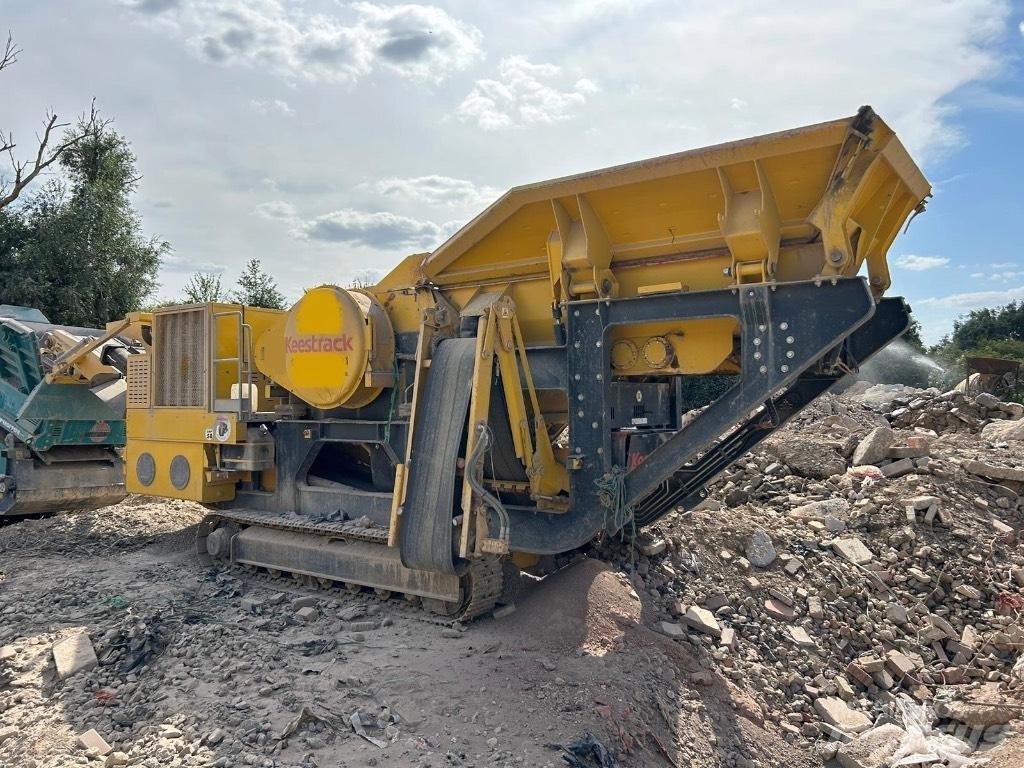 Keestrack B 3 Concasseur mobile