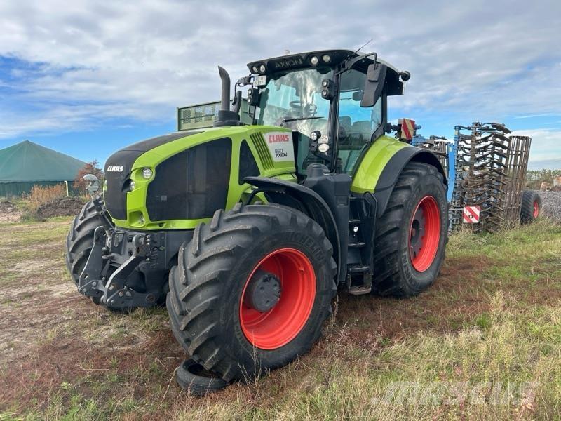 CLAAS Axion 950 Tracteur