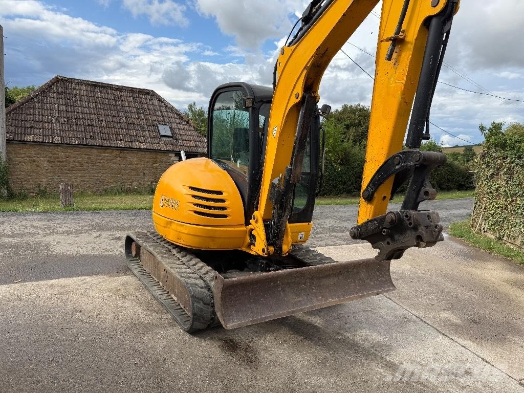 JCB 8050 RTS Mini pelle < 7t