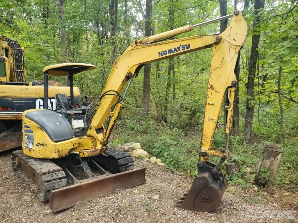 Komatsu PC50MR-2 Mini pelle < 7t