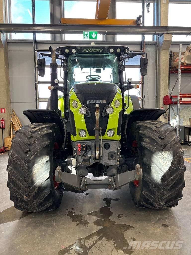 CLAAS Axion 830 CIS Tracteur